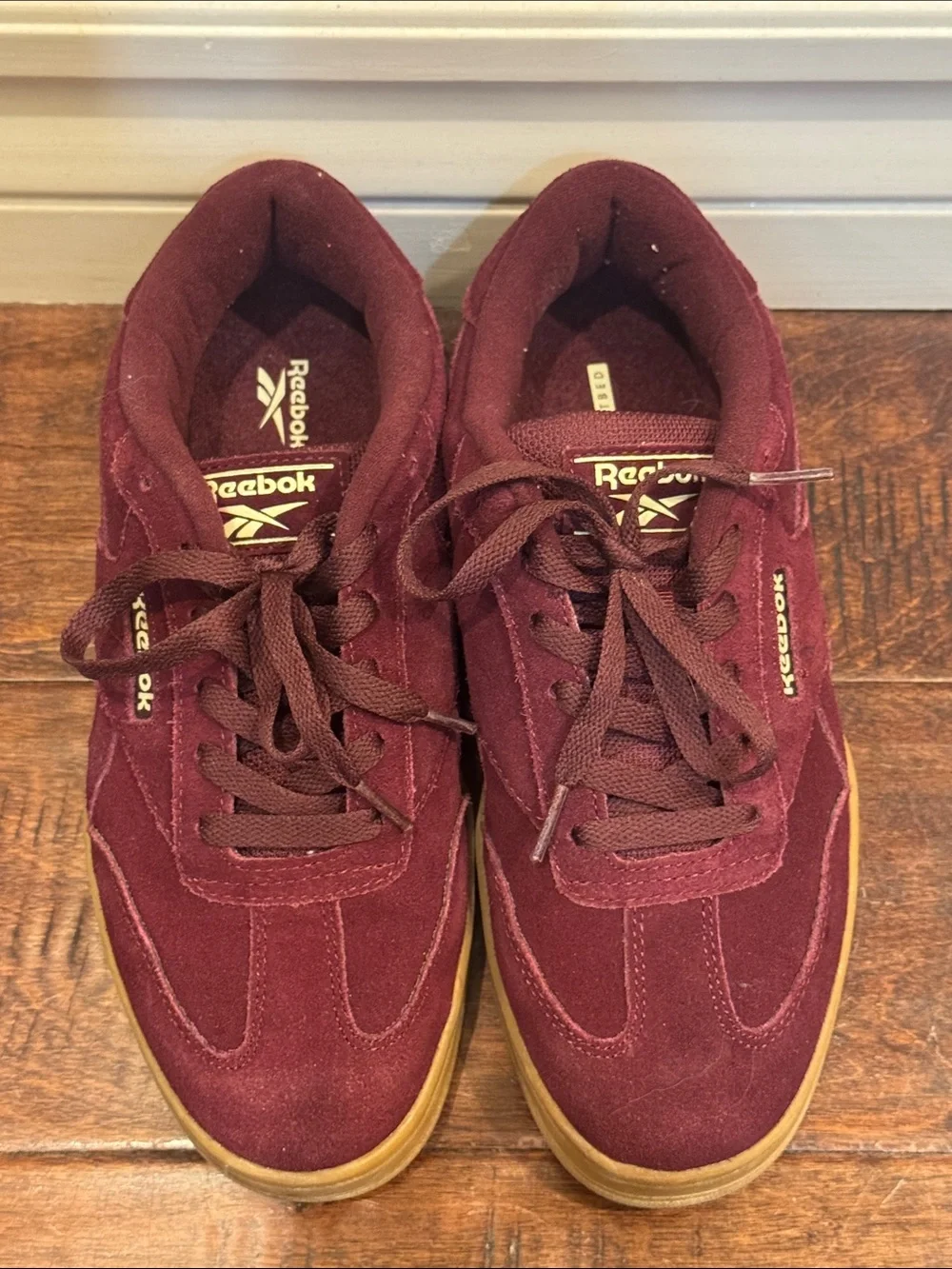 Reebok low top